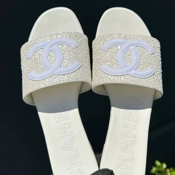 Chanel White Embroidery CC Logo Slide Slip Sandal Mule Flat Full Set Size 36.5 - Picture 5 of 10